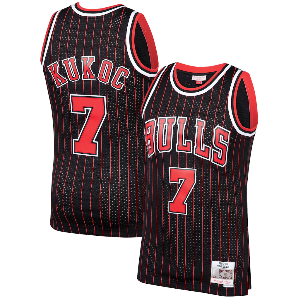 MATTH C.Bulls #7 Toni Kukoc Mitchell & Ness Black 1995-96 Hardwood Classics Swingman Jerseys