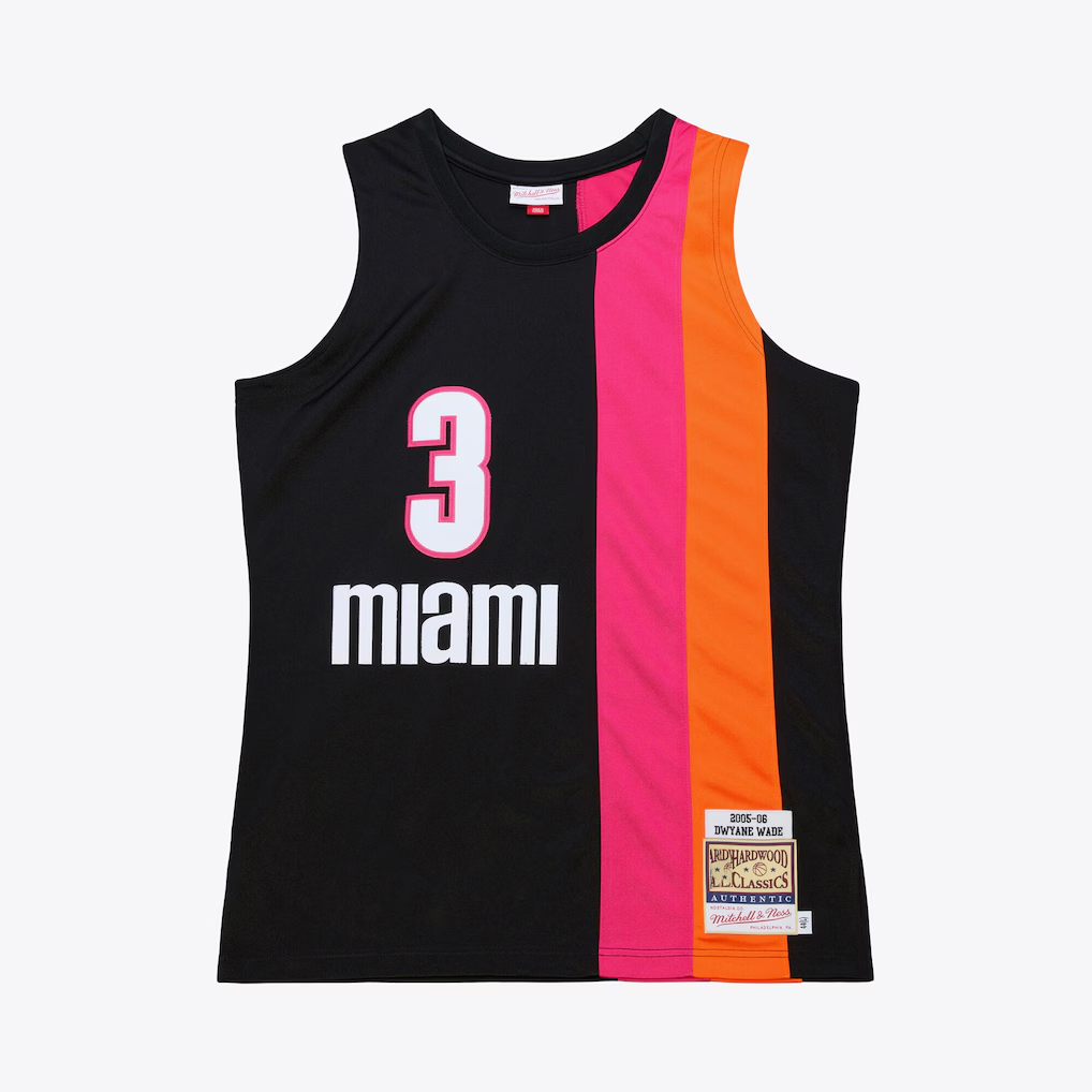 MATTH M.Heat #3 Dwyane Wade Mitchell & Ness Black 2005-06 Hardwood Classics Authentic Jerseys